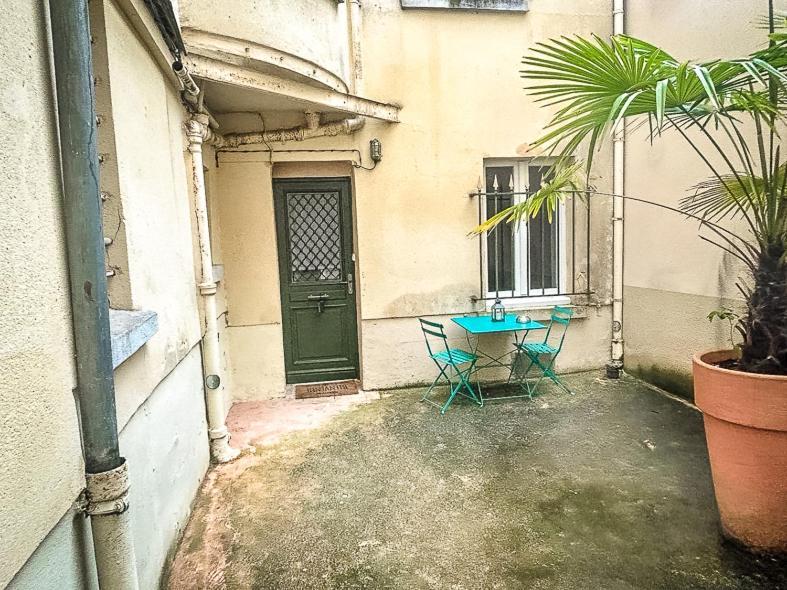 Cocon Versaillais Apartment *